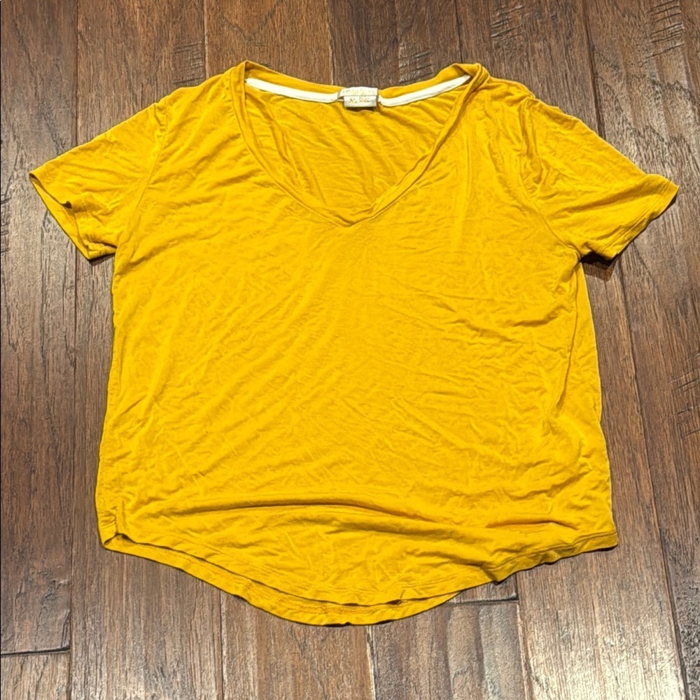 XL Comfy Marlow Yellow Relaxed Fit Short Sleeve Tee